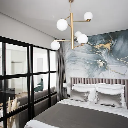 Апартаменты Prestigious Downtown